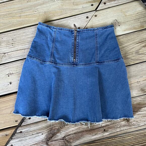 Free People We The Free Highlands Blue Denim Short Flare Skirt Size 2 - Picture 4 of 8